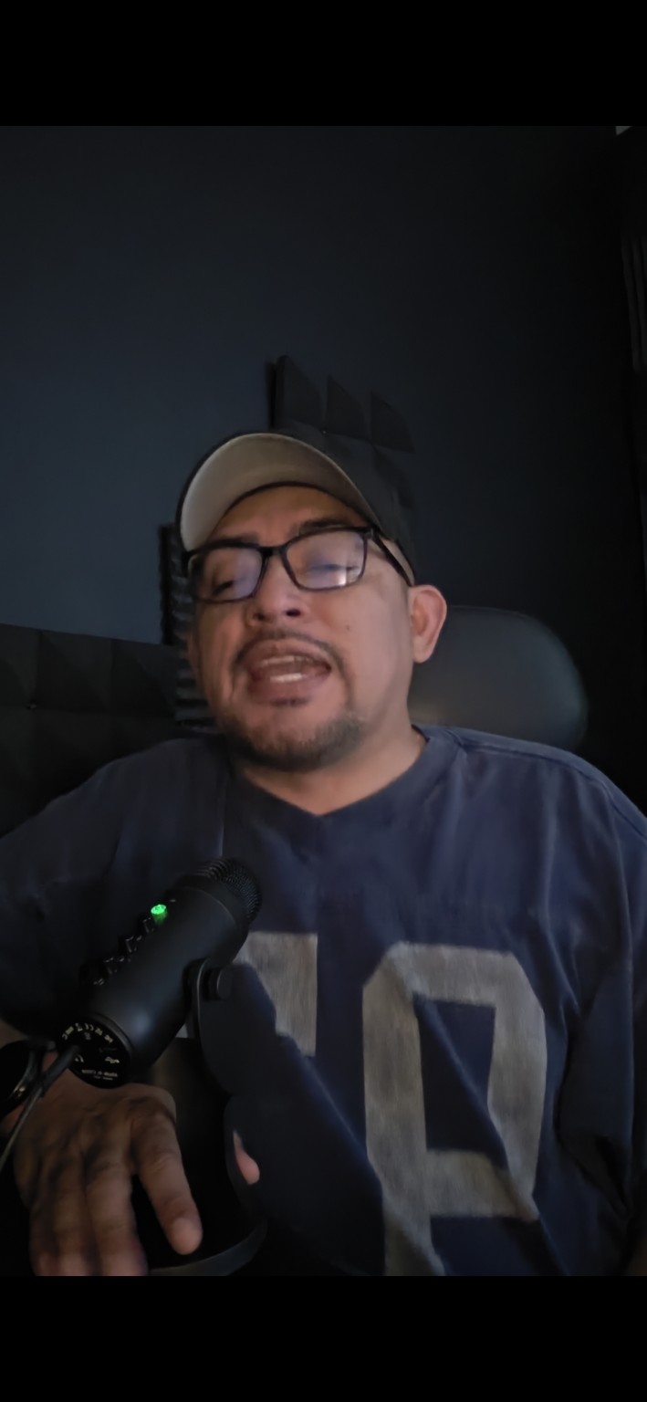 Alex durante un live
